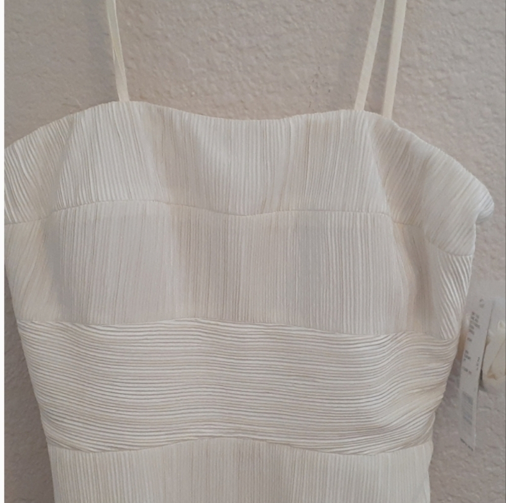 Gianni Bini Sweetheart Neckline Babydoll Pintucked Mini Pleated Silky Dress - Picture 4 of 6